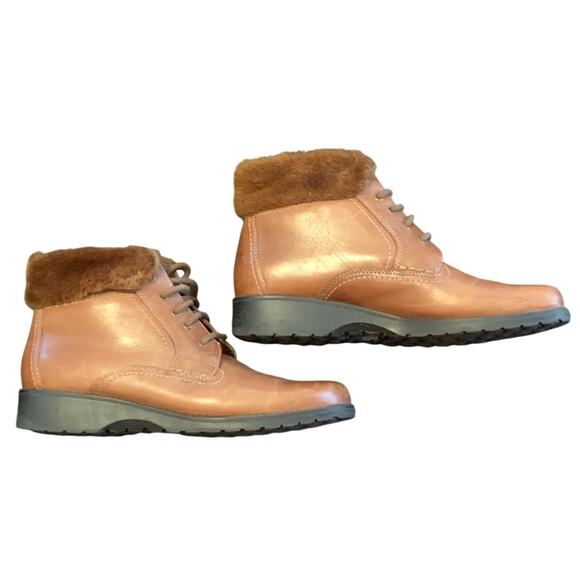 Size 10 - Thom McAn Womens Mocha Mousse Brown Leather Ankle Boots Faux Fur - Picture 4 of 12